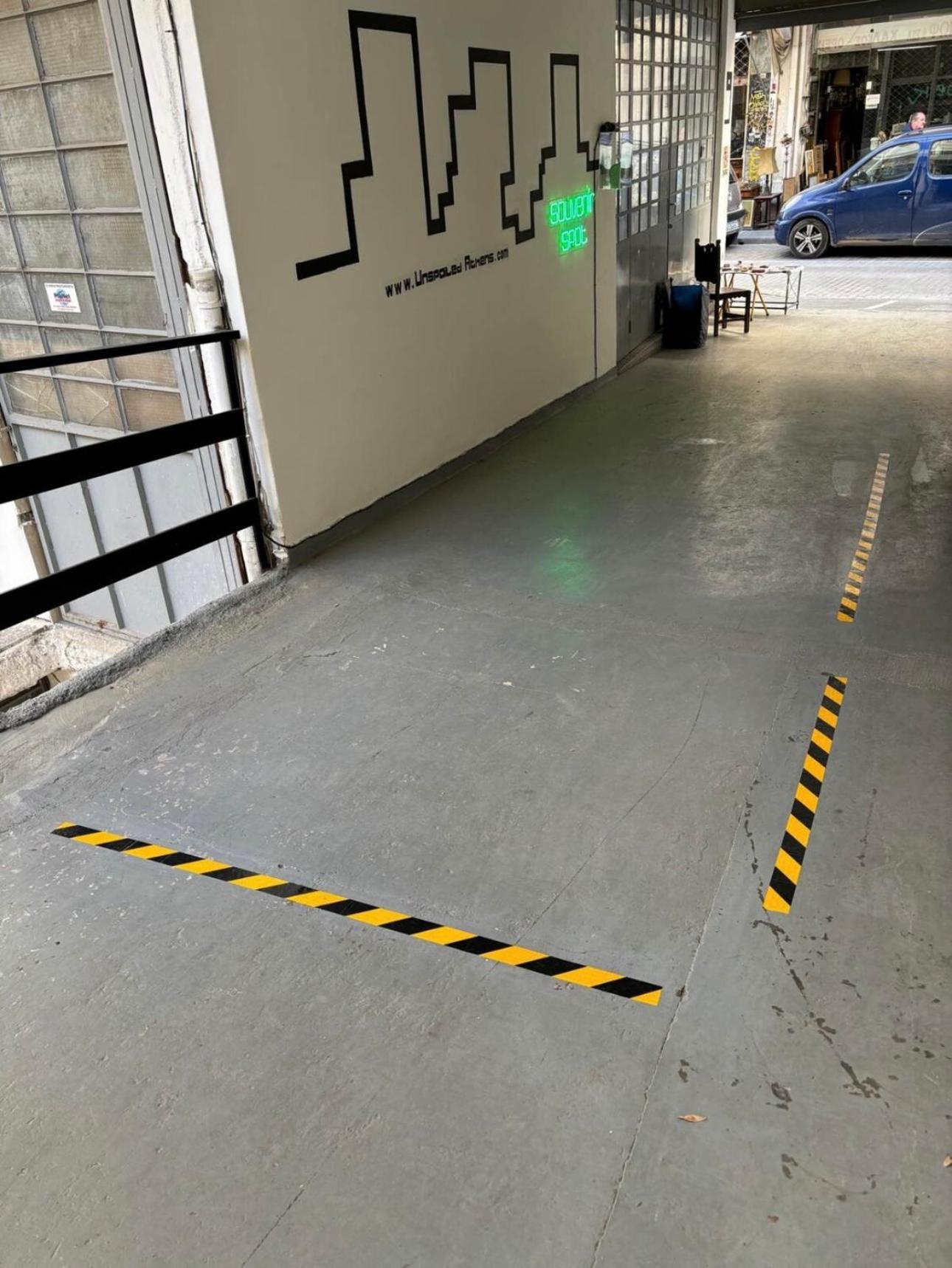 Monastiraki Factory Citycenter- Unspoiled Athens Apartments מראה חיצוני תמונה